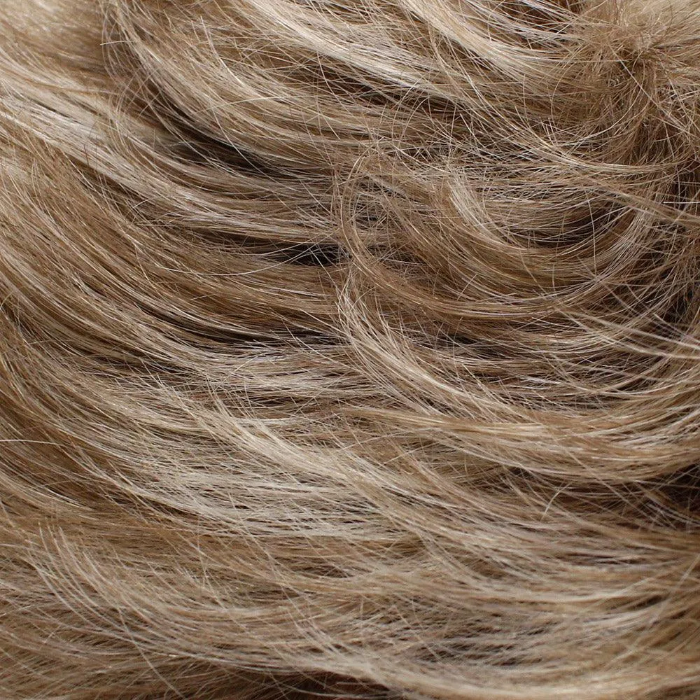 530 Wavy Cher by WIGPRO: Synthetic Wig