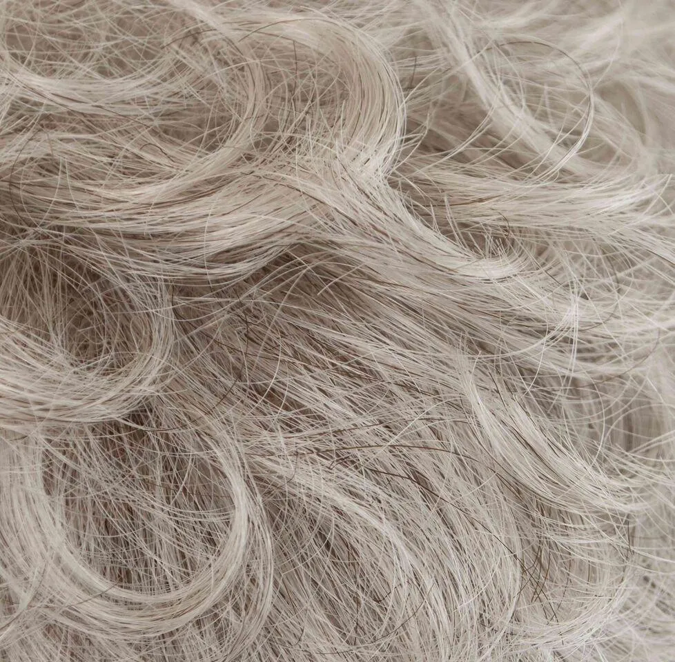 Petite Paula Wig by Tony of Beverly | Synthetic Wig (Traditional Cap)